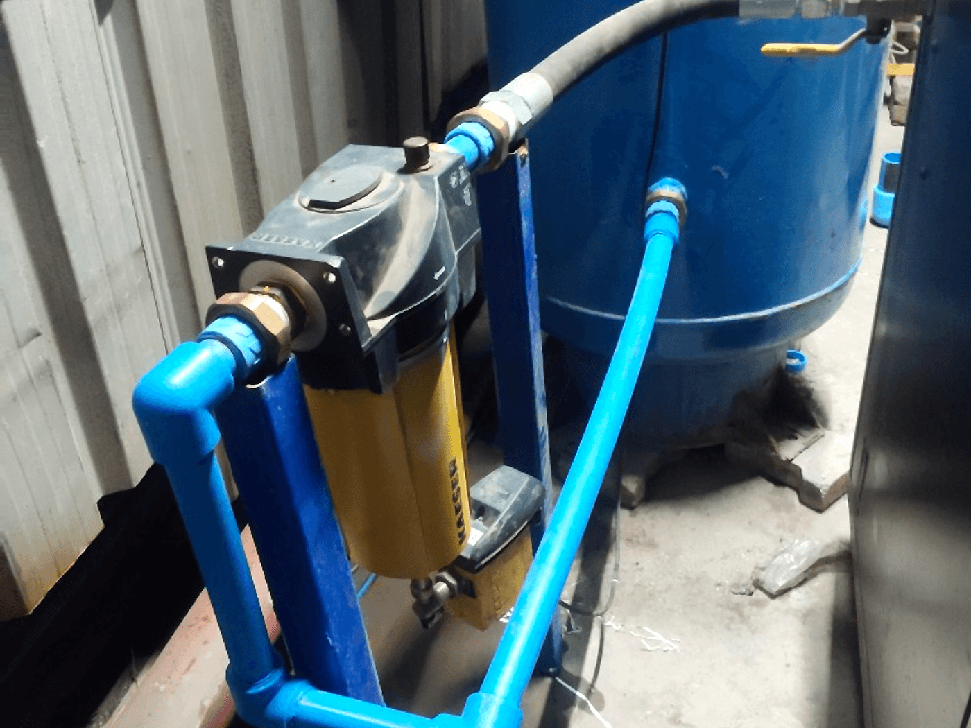 SHK Pneumato blue PPR overhead compressed air installation