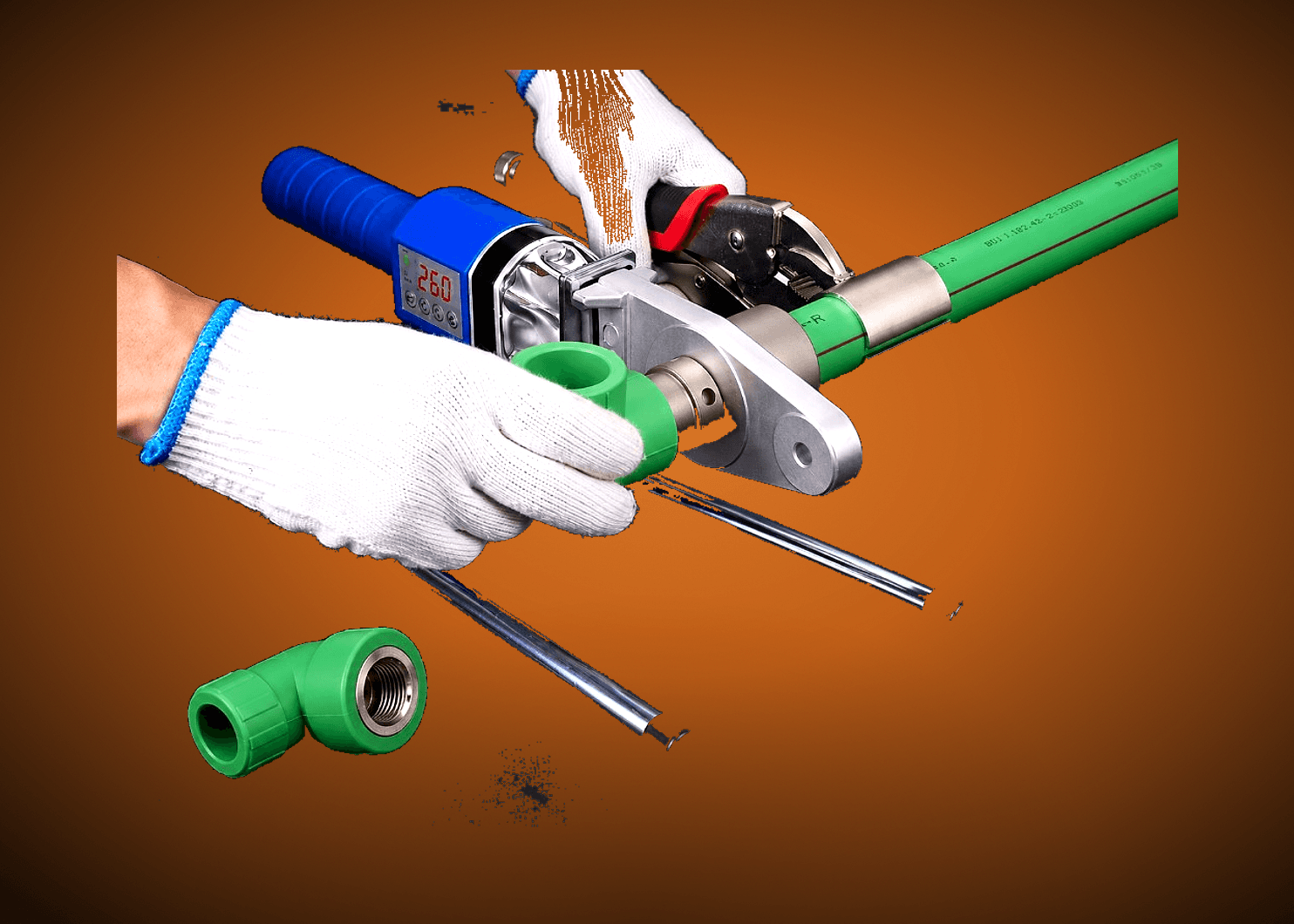 SHK PPR socket fusion welding — technician heat-fusing green pipe and fitting at 260°C